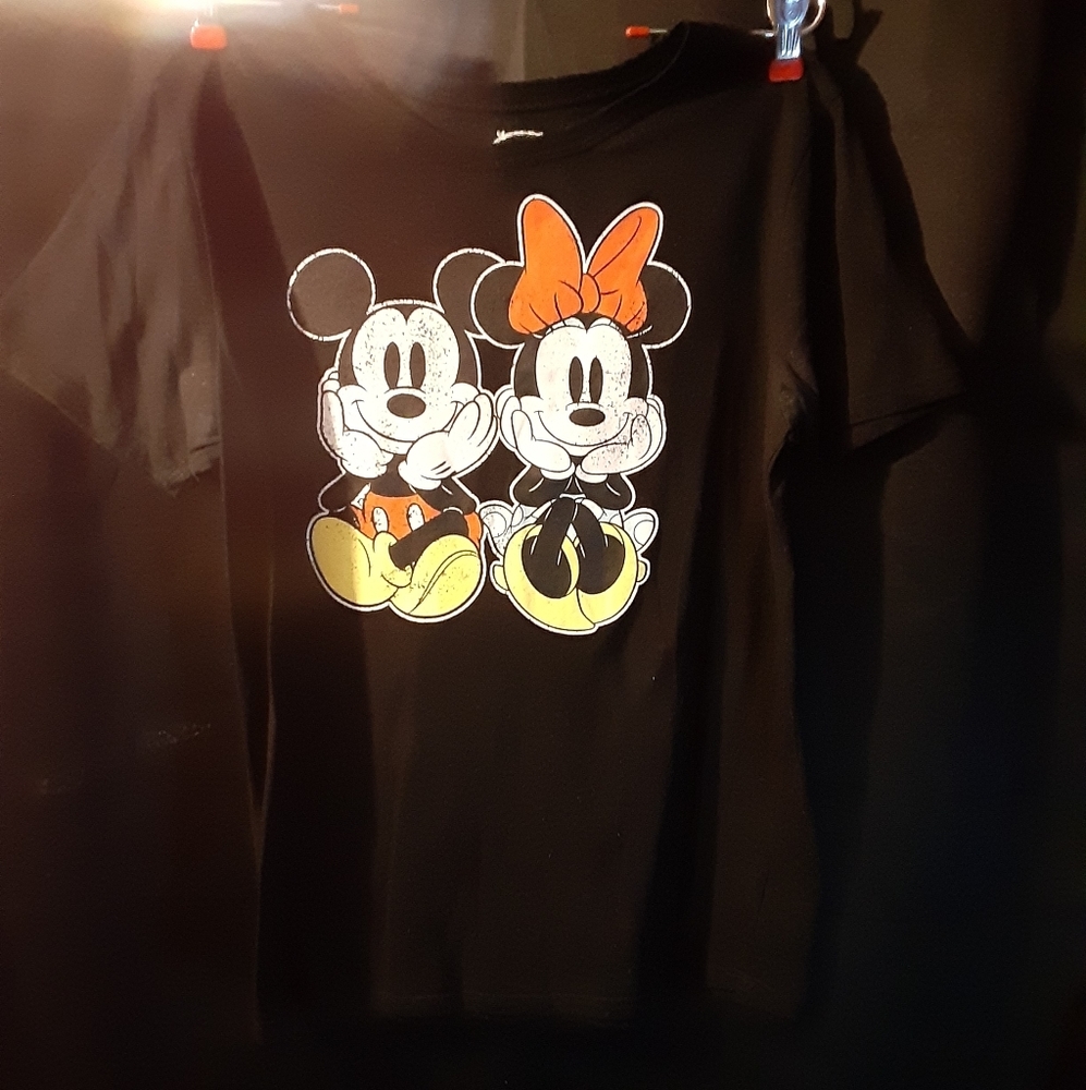 Vintage Disney Mickey and Minnie t-shirt